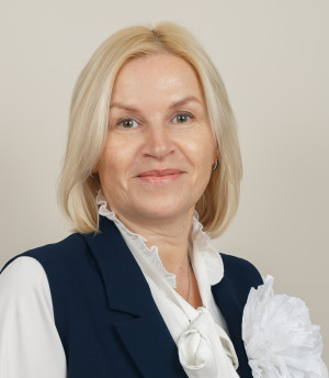 Главный бухгалтер Шмелева Юлия Валерьевна Главный бухгалтер Шмелева Юлия Валерьевна